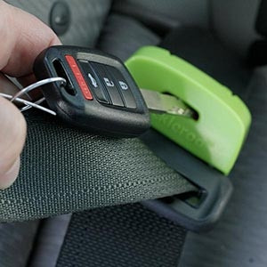 Child seat hot sale belt lock